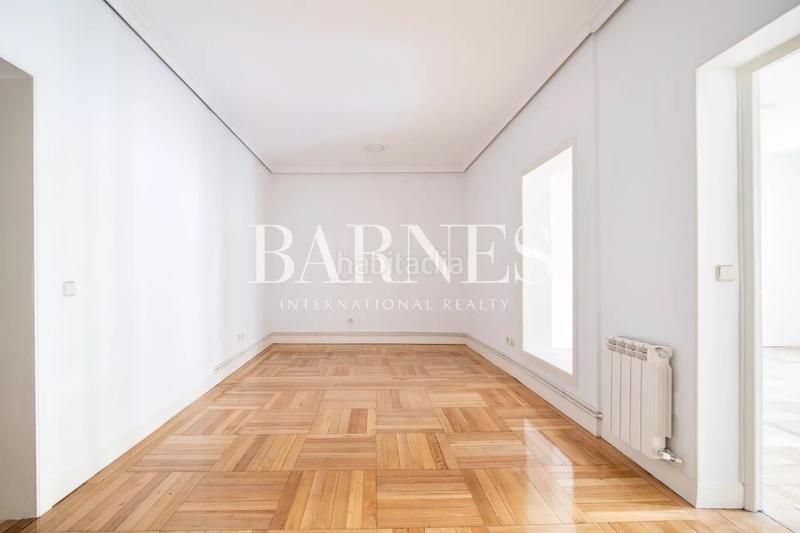 Foto 0e1a7e87-b0bc-4b8b-a60c-80b120e9e08e. Alquiler piso en Recoletos Madrid