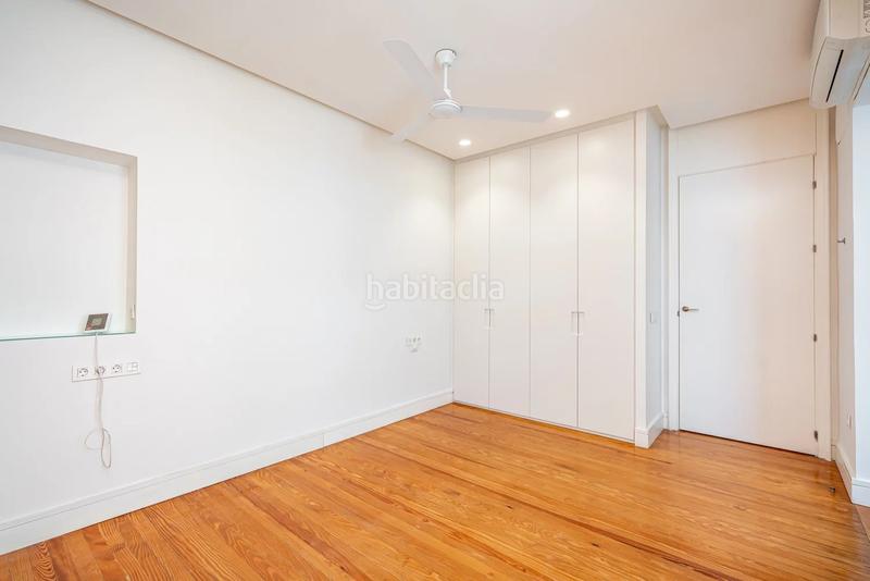 Foto 7056fe2e-7bf8-4ec2-bf04-2699aaf2167a. Rent flat with heating in Recoletos Madrid