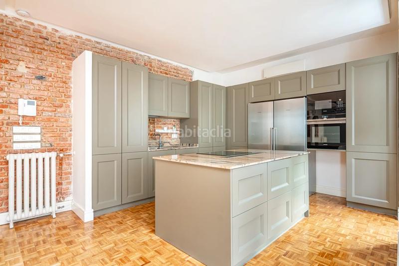 Foto b2ac1031-7a45-474c-918e-03c7adaaf2c4. Rent flat with heating in Recoletos Madrid