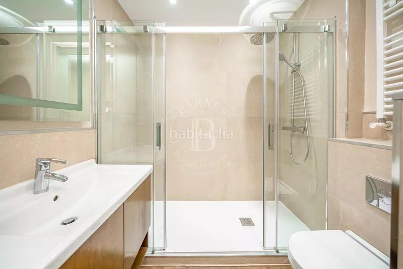 Foto d67506cd-c97e-4781-a469-bd535f2106cf. Location appartement avec chauffage parking piscine dans Madrid