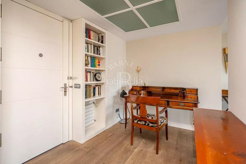 Foto e7a669e0-3b12-458f-a176-bf5362a5d9d1. Location appartement avec chauffage parking piscine dans Madrid