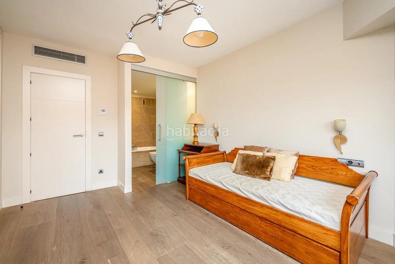 Foto 072049fd-d19a-4bfd-b2d6-815317825259. Rent flat with heating parking pool in Almagro Madrid