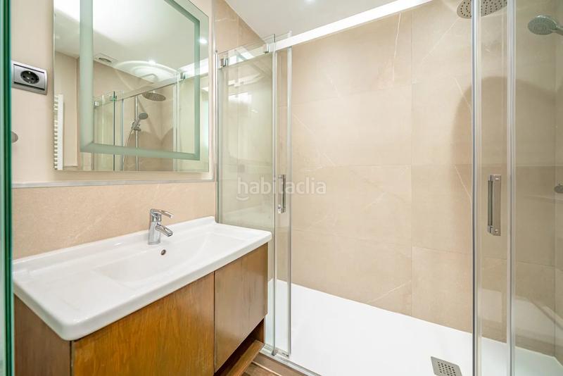 Foto 9e75432b-40d3-49a7-b45c-54d905a36cf5. Alquiler piso en Almagro Madrid