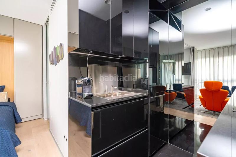 Foto 2390003e-bf68-4acc-9aa8-41bae172e37b. Etagenwohnung mit heizung in Jerónimos Madrid