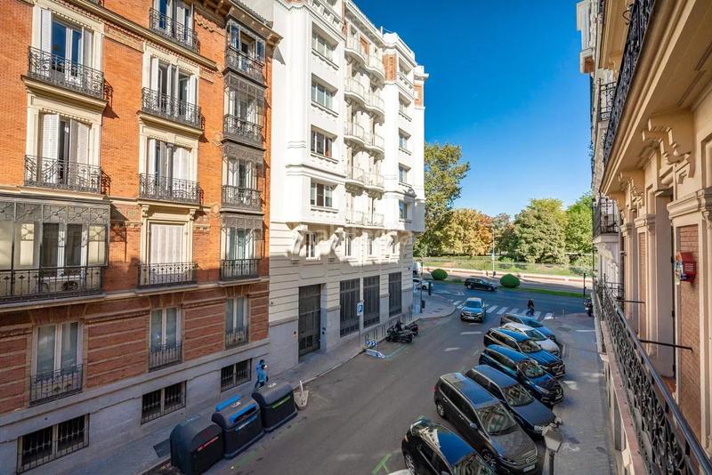 Foto 6e1173fc-809c-499f-8393-163dc702a204. Pis amb calefacció a Jerónimos Madrid