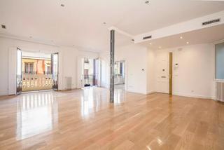 Rent Flat in Almagro