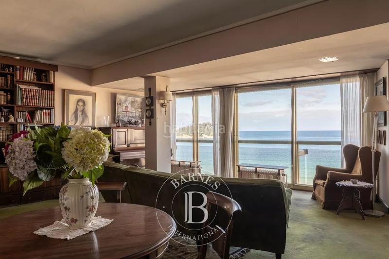 Foto d0e0df78-8639-4165-bad8-ae5f4d81b40f. Piso en Miraconcha Donostia - San Sebastián