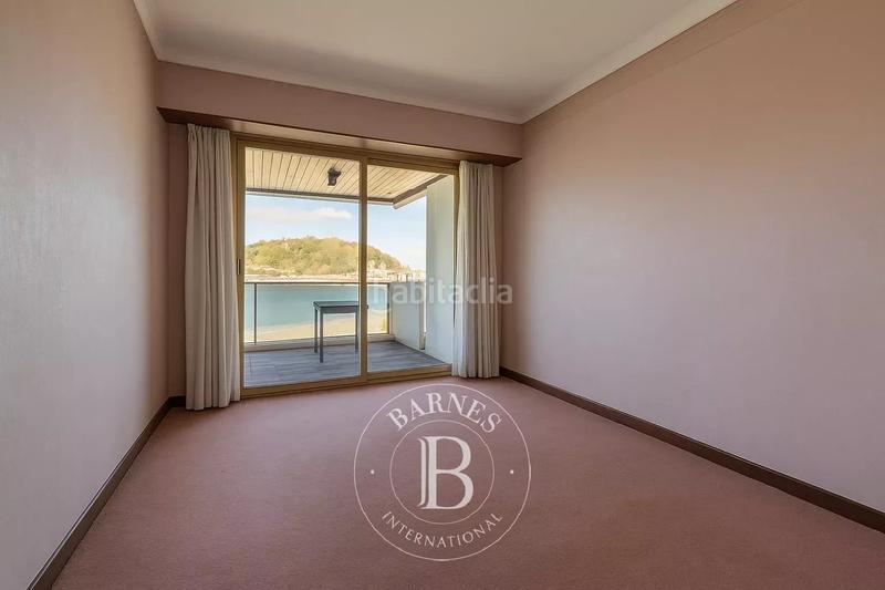 Foto da2732ae-e0e9-419b-9e90-a07968eece27. Piso en Miraconcha Donostia - San Sebastián