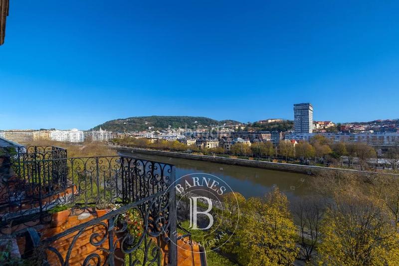 Foto d4caab52-b346-4436-a2f1-5c80f34717dc. Piso en Amara Zaharra-Arbaizenea Donostia - San Sebastián