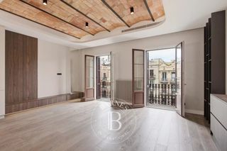 Etagenwohnung in Dreta de l´Eixample