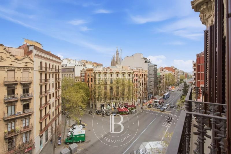 Foto 85d630c3-2eec-4a48-9539-c0d1e8ee91f5. Pis amb calefacció a Dreta de l´Eixample Barcelona