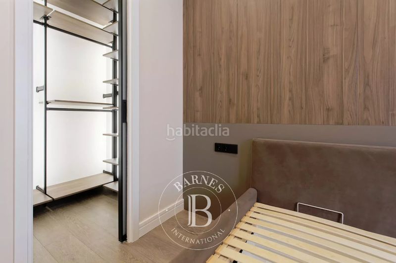 Foto b2126ad5-214c-4bd8-8985-8cd59930d8f7. Pis amb calefacció a Dreta de l´Eixample Barcelona