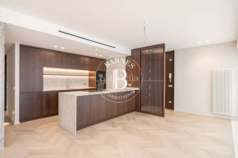 Foto 6c1ff04e-58a1-41b4-bee7-463cfde53698. Piso en El Viso Madrid