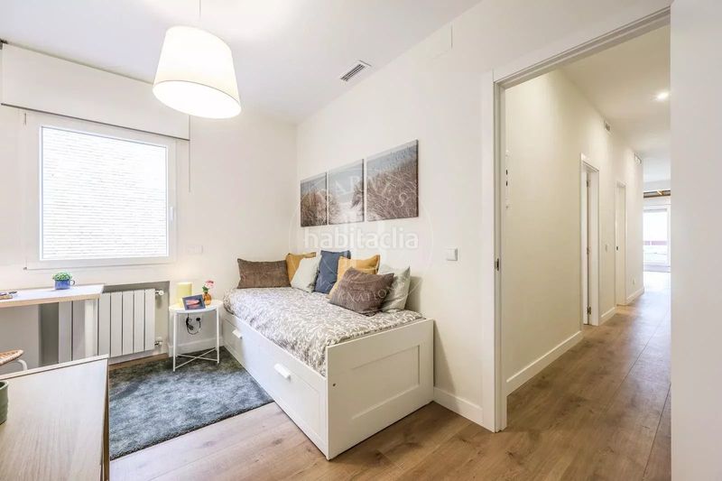 Foto c3a89a8e-a5e3-4adc-a955-876600ae8019. Piso en Guindalera Madrid