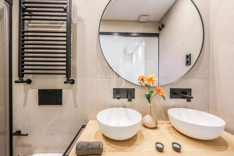 Foto e2aa8407-1414-413e-b297-15e1cba9c0a4. Piso en Guindalera Madrid