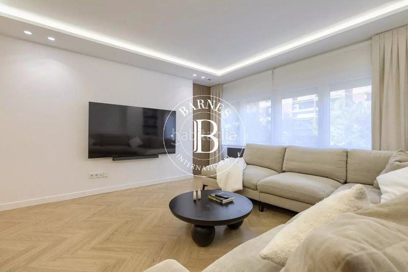 Foto 351a8169-f5ed-4f86-9fbf-b9704e555ab4. Piso en Sol Madrid