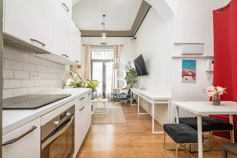 Foto 3892ce8d-4a97-412e-907c-8b399a8a7b5b. Piso en Trafalgar Madrid