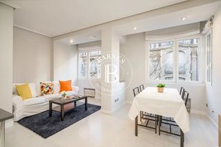 Rent Flat in Almagro