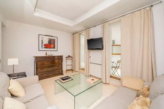 Etagenwohnung in Recoletos