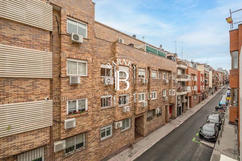 Foto 2b91d904-9874-4c80-90d4-be183e26f94f. Tríplex amb calefacció a Prosperidad Madrid