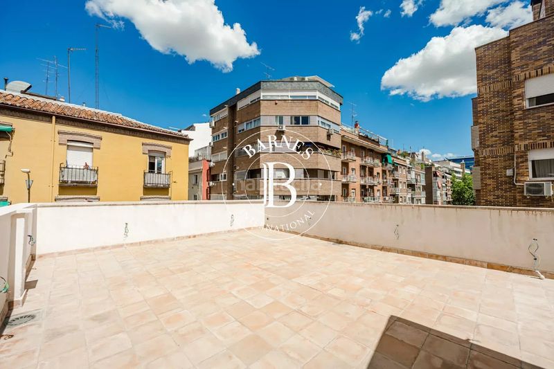 Foto cb451476-87d7-4f7f-93da-0730eb8bc9b3. Tríplex en Prosperidad Madrid
