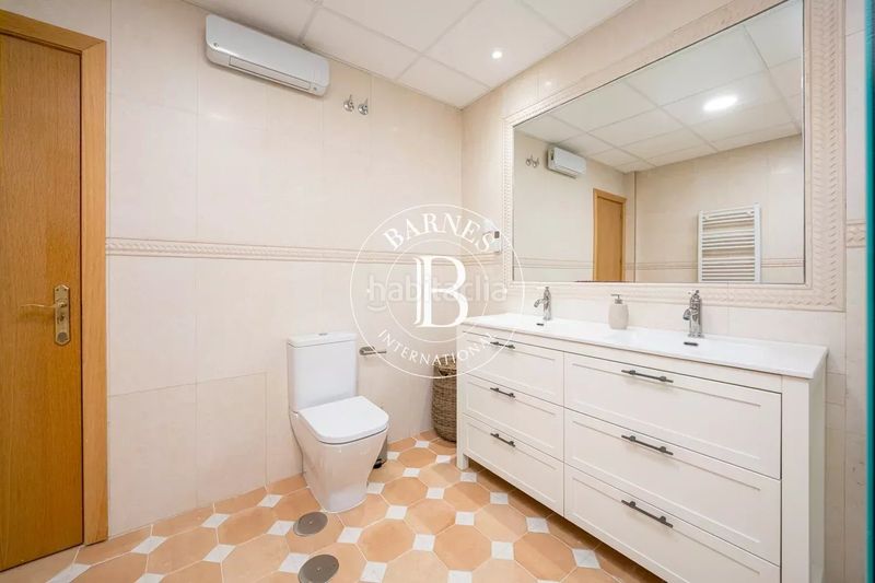 Foto 23c04746-e618-4b94-b997-4bba71bd03ea. Apartament amb calefacció a Fuente del Berro Madrid