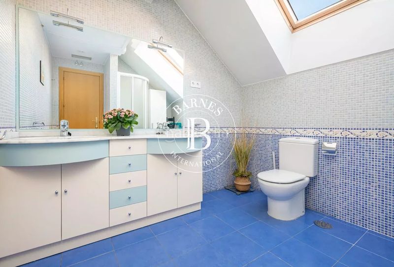 Foto bc014b83-6732-4799-b9f0-025ac114dbbe. Apartament amb calefacció a Fuente del Berro Madrid