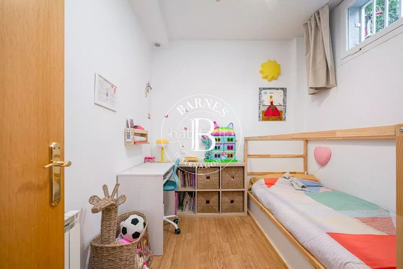 Foto f45b88de-58a1-4cc0-a11e-a974a8221f11. Apartament amb calefacció a Fuente del Berro Madrid