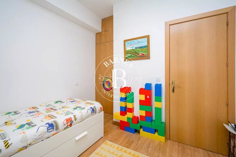 Foto 9cecb1e8-162f-47bf-ae96-9149952fc105. Apartment with heating in Fuente del Berro Madrid