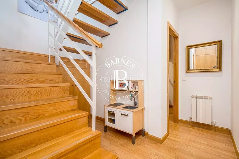 Foto c8e17cc5-c189-4a69-b66e-812886bf86ce. Apartment with heating in Fuente del Berro Madrid