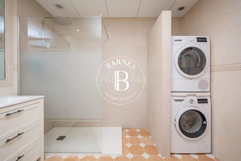 Foto fc7b1dd4-ac48-428c-a7aa-3ec8b3bb9e7b. Apartment with heating in Fuente del Berro Madrid