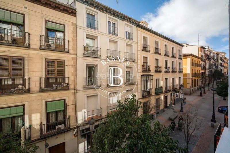 Foto 4908a92b-f24d-4219-9d43-06b3855f2dca. Piso en Embajadores-Lavapiés Madrid
