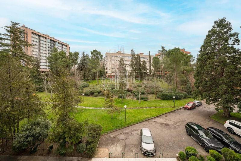 Foto f8eeb171-c06f-4709-bbf9-274d49414855. Piso en Peñagrande Madrid