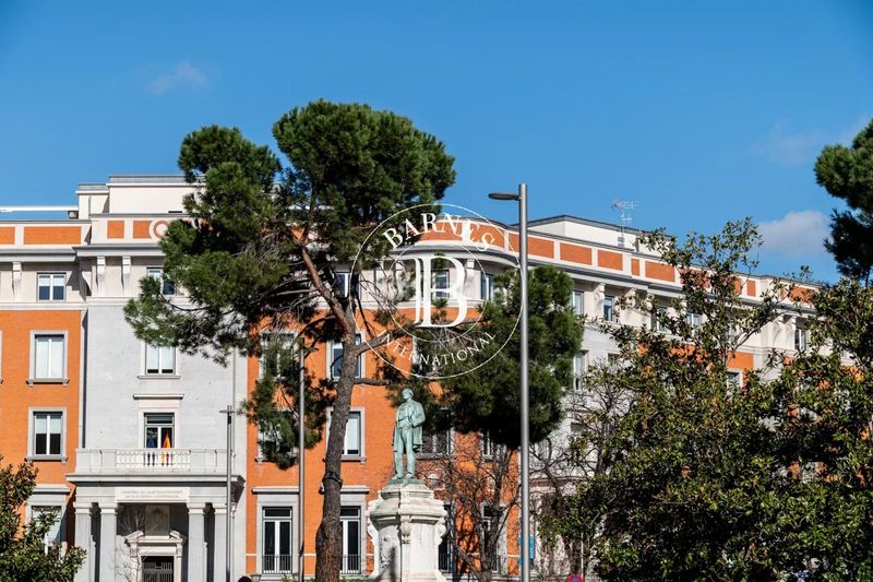 Foto 77aed581-f246-45ab-96f4-1d97f5059919. Piso en Lista Madrid