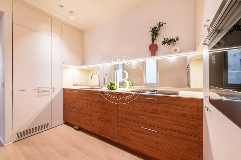 Foto 881e11a3-4219-4022-b1b4-80245888a097. Piso en Lista Madrid