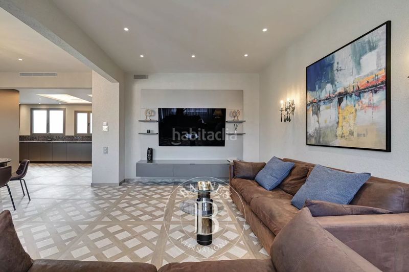 Foto d197c4e5-1ba8-4d84-b06e-3bb54382a5f7. Ático en Dreta de l´Eixample Barcelona