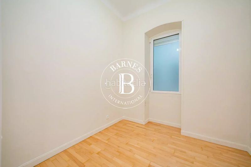 Foto 12016dcb-adb9-41b8-9bf2-2aa7f073fe23. Piso en Castellana Madrid