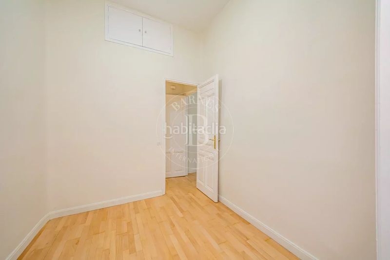 Foto 2776c1c6-d9d6-48b6-af01-1e3d8102e5c5. Piso en El Viso Madrid