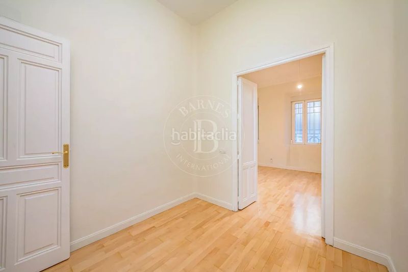 Foto 3fa6bb7a-e3b9-43bd-a3fc-bf516d0425bb. Piso en El Viso Madrid