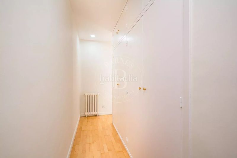 Foto be6781b7-332e-4cd8-9618-55d2f1c45722. Piso en El Viso Madrid