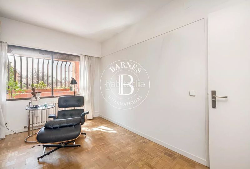 Foto 0377dbf3-a210-4291-ab64-261bd1e6a41d. Casa adossada amb calefacció aparcament piscina a Madrid
