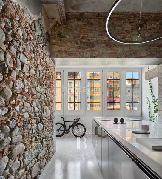 Foto a22bfac4-d35b-43e1-a5bd-5f82d7cbd906. Flat with heating in Eixample Nord Girona