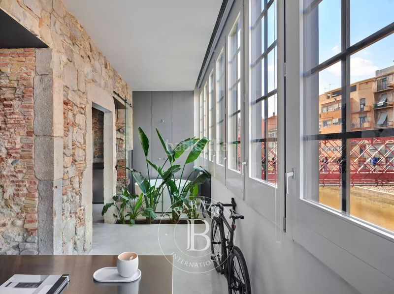 Foto e6233b0a-bcfe-4272-8442-2c214f5d9362. Flat with heating in Eixample Nord Girona