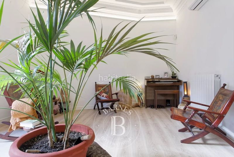 Foto 2ab3c15a-46ef-428a-94ac-587330015bcd. Ático en Vila de Gràcia Barcelona