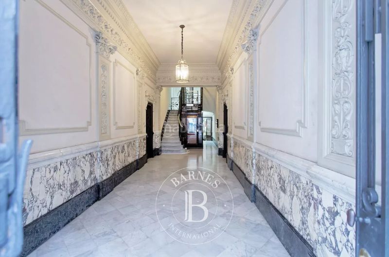 Foto 553db1e3-75d4-4eec-a3a8-ddf4d0783003. Ático en Vila de Gràcia Barcelona