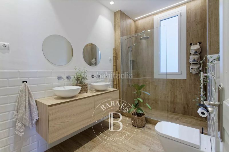 Foto 8bf2c4a0-40cf-4cfd-850c-74cb2c7af50e. Ático en Vila de Gràcia Barcelona