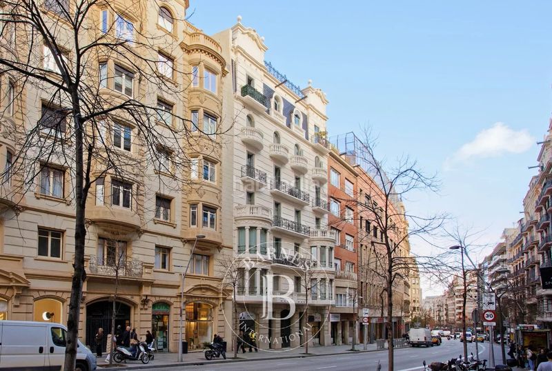 Foto aa443453-1c00-4a93-8a46-86f2861c5a46. Ático en Vila de Gràcia Barcelona