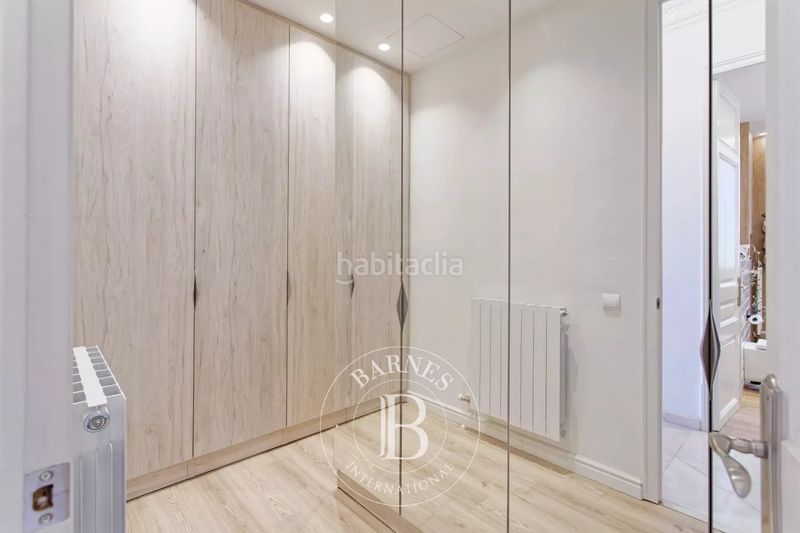 Foto e9a15c5d-245b-40c5-baa4-baf047816204. Ático en Vila de Gràcia Barcelona