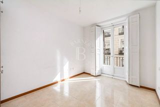 Flat in Justicia-Chueca