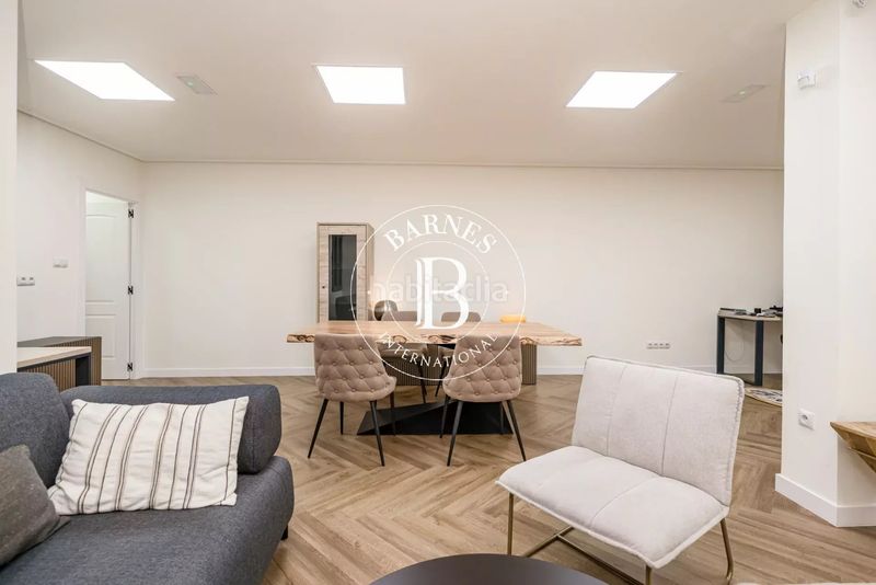 Foto cab074a6-ecf4-4a22-93c8-de722cb61f57. Pis a Guindalera Madrid